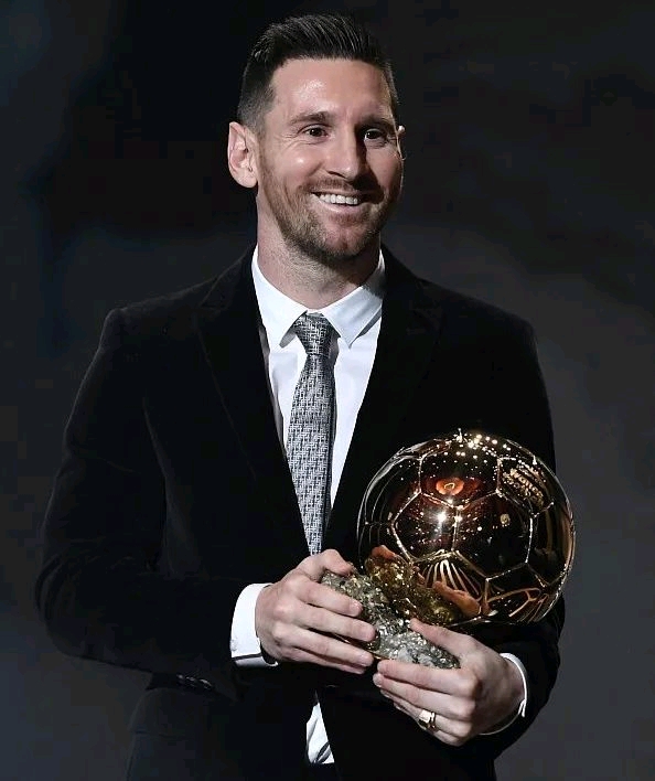 更体现了她 更体现了她