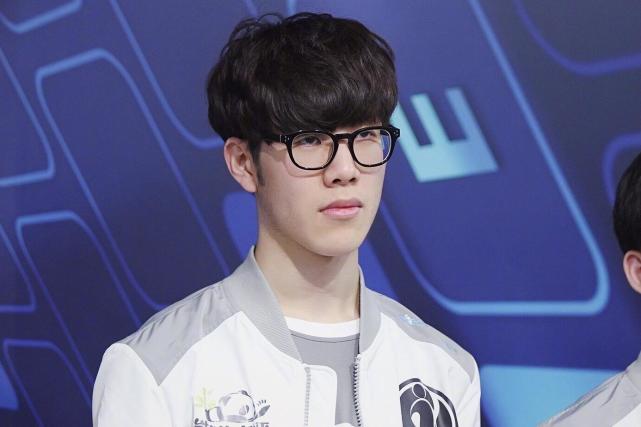 这次休赛期 这次休赛期