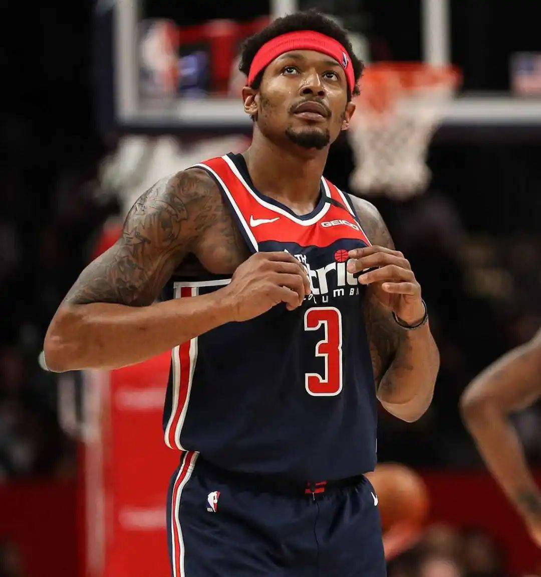 而是战术与 而是战术与